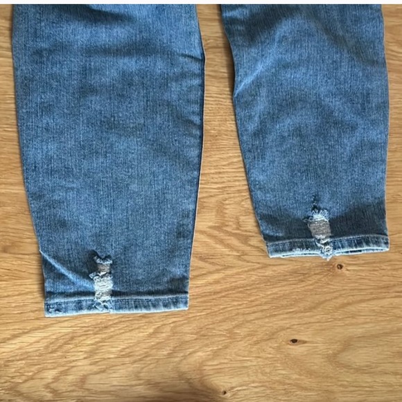 Good American Good Waist Jeans - Picture 4 of 4